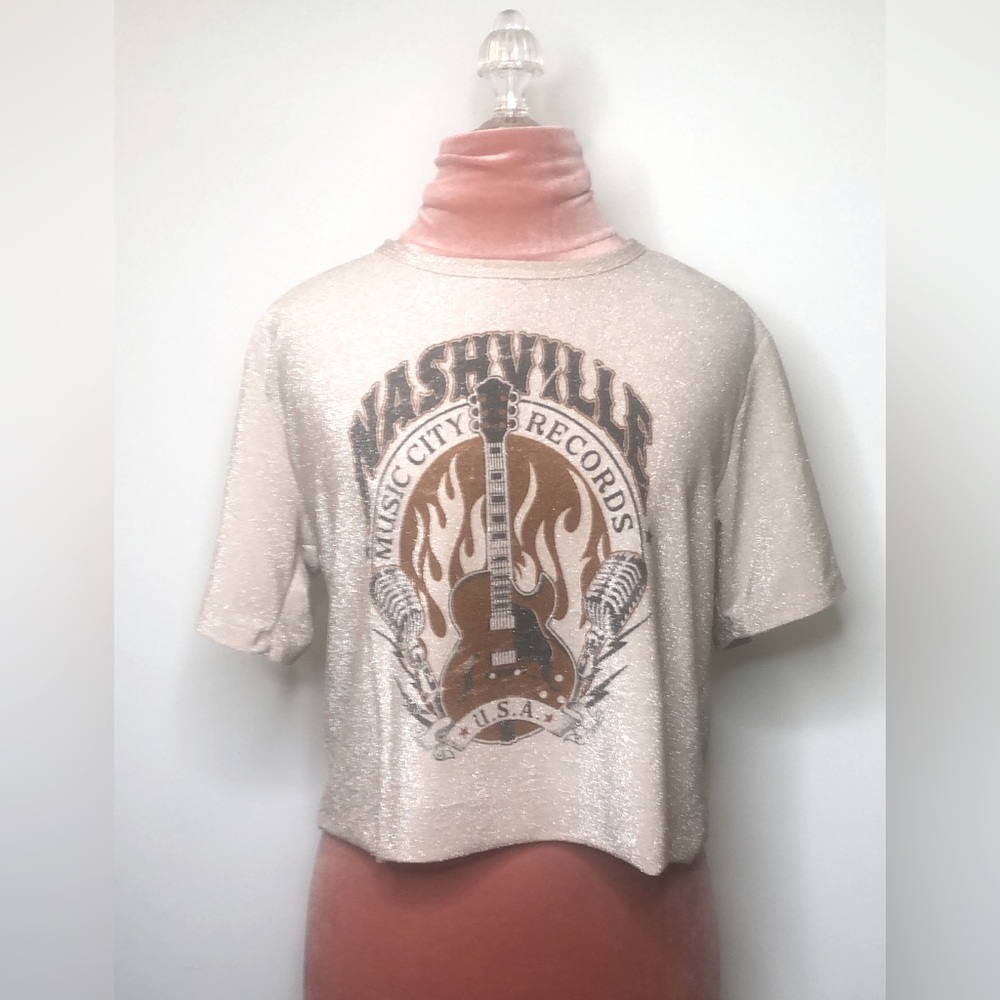 Altar’d State Nashville Shimmer Graphic tee crop top Tan Size S